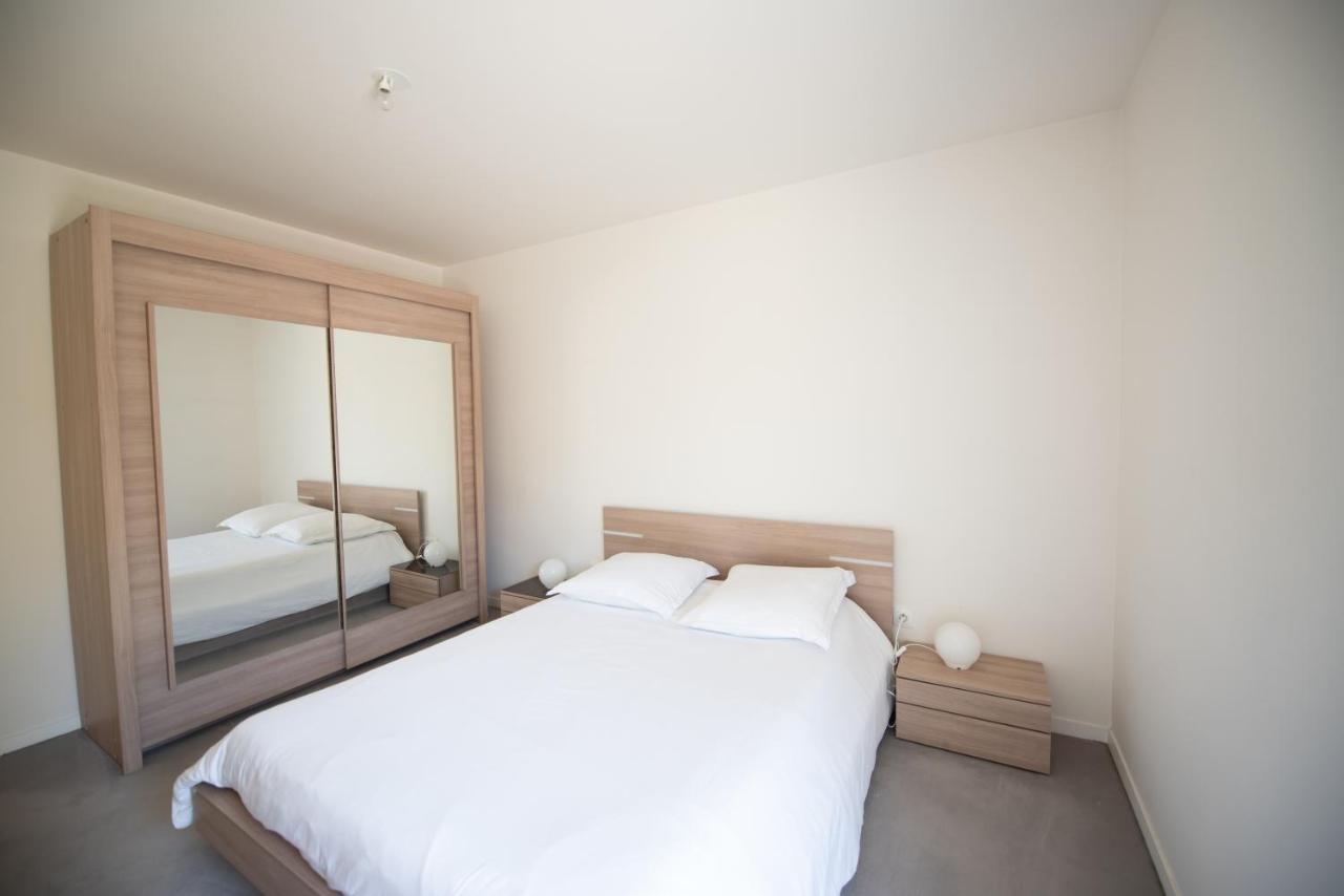 Appartements De 2 Ou 3 Chambres A 40 Minutes De Paris Courcouronnes Buitenkant foto