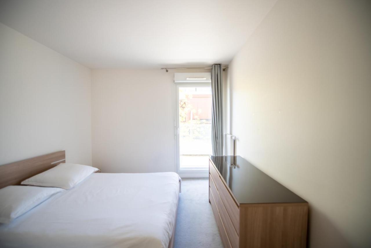 Appartements De 2 Ou 3 Chambres A 40 Minutes De Paris Courcouronnes Buitenkant foto