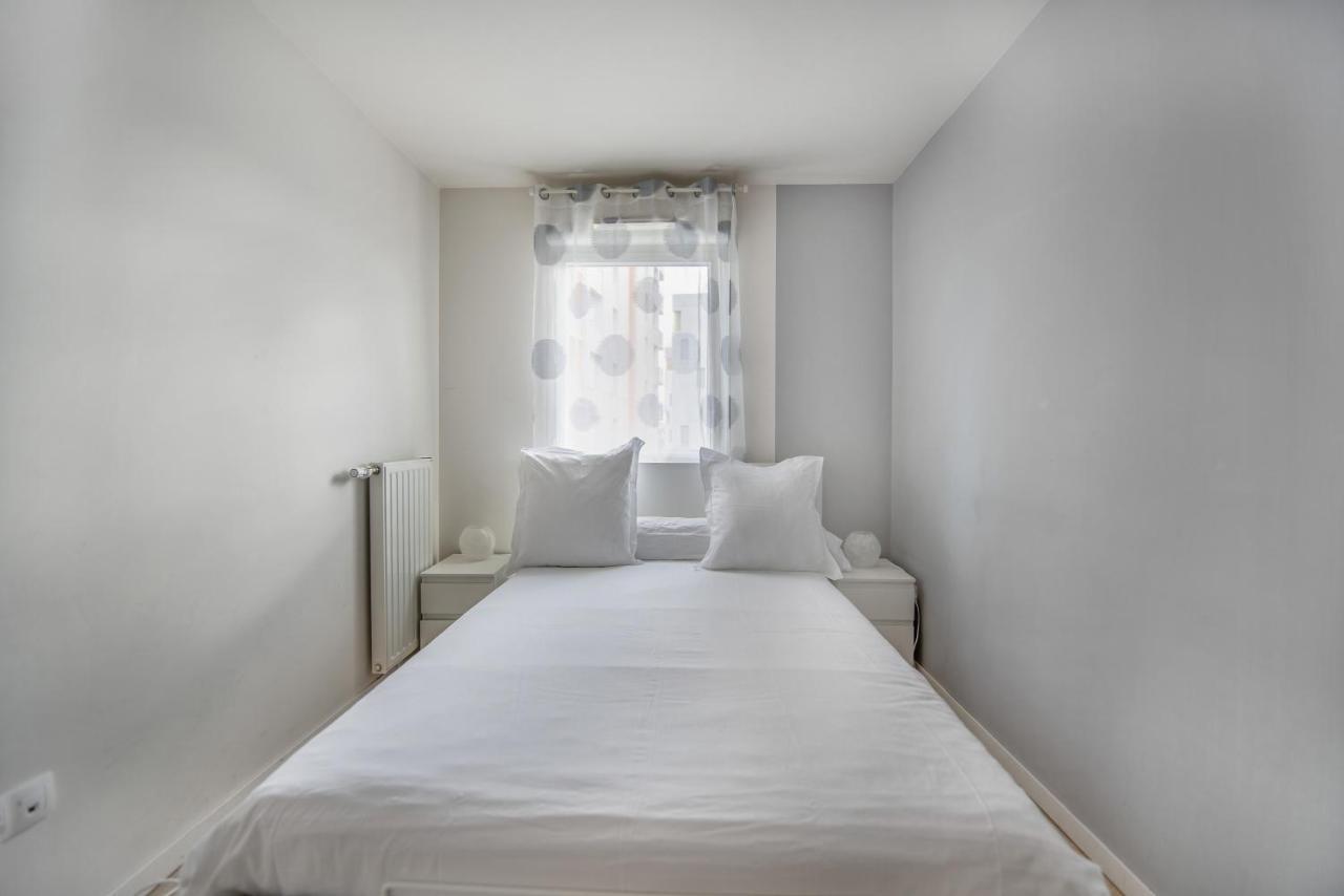 Appartements De 2 Ou 3 Chambres A 40 Minutes De Paris Courcouronnes Buitenkant foto